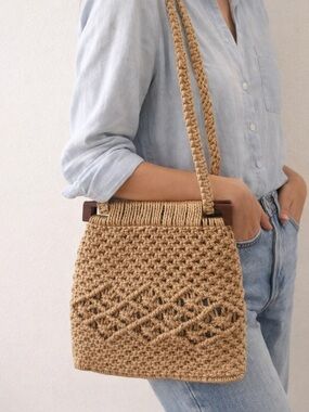 Vintage 70s Handmade Macrame Jute Bag Wooden Handle Boho Market Tote